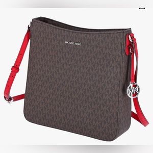 MICHEAL KORS JET SET. CROSSBODY BAG NWT